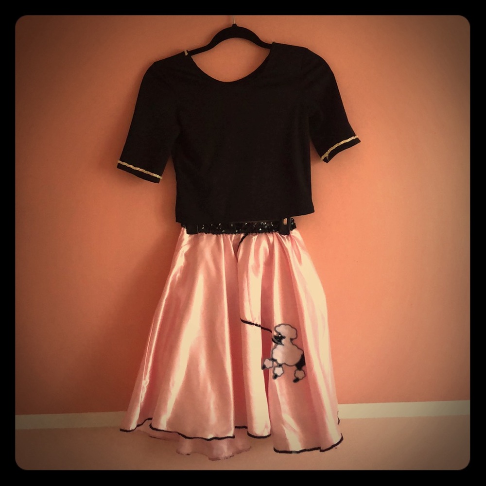 Retro Poodle Skirt Costume